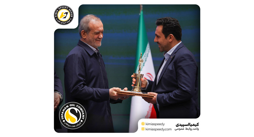 AzwCmsCore.Extend.Fields.StringField